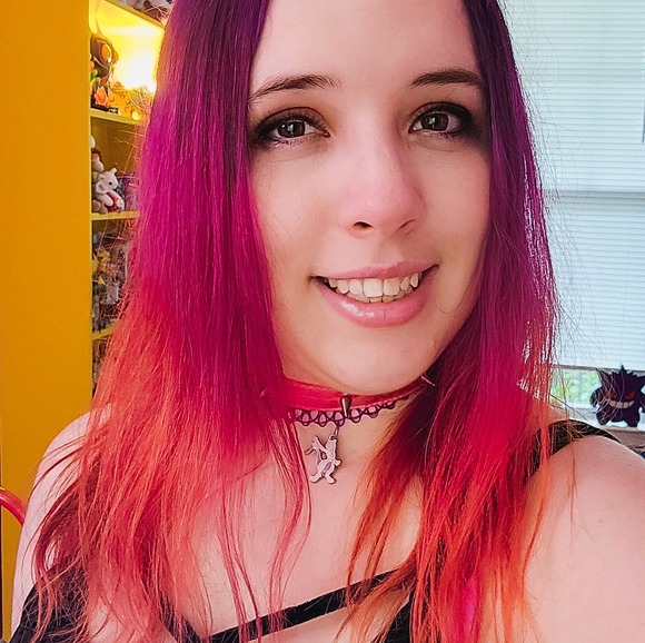 Meet your Posher, Tanya - Picture 1 of 1